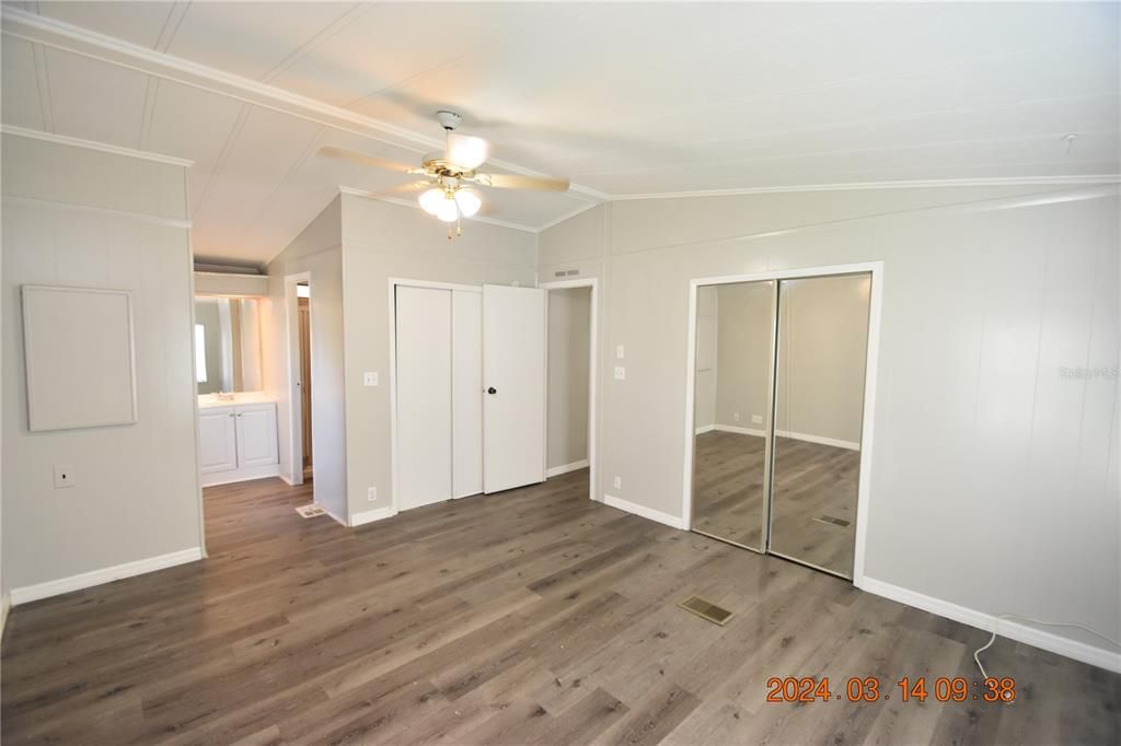 Recently Rented: $1,200 (2 beds, 2 baths, 1008 Square Feet)