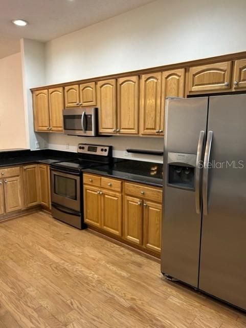 For Rent: $2,750 (3 beds, 2 baths, 2355 Square Feet)