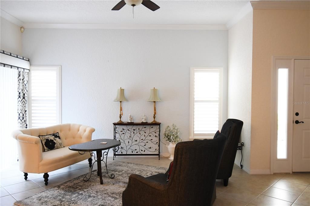 Active With Contract: $264,900 (3 beds, 2 baths, 1342 Square Feet)