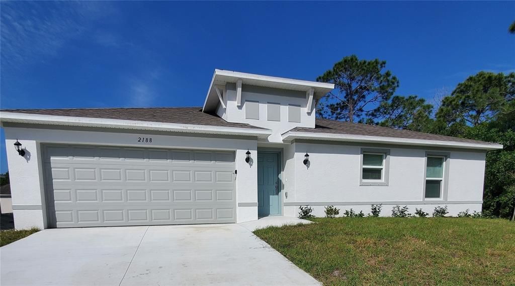 Recientemente alquilado: $2,195 (4 camas, 2 baños, 1650 Pies cuadrados)