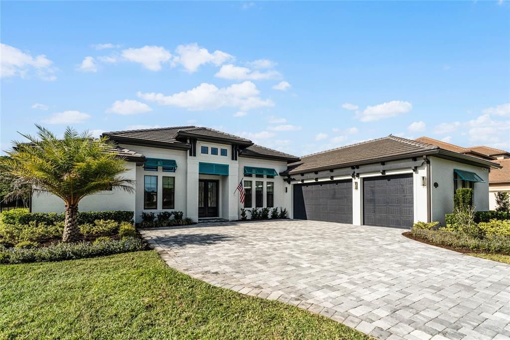 Recently Sold: $999,000 (4 beds, 3 baths, 3233 Square Feet)