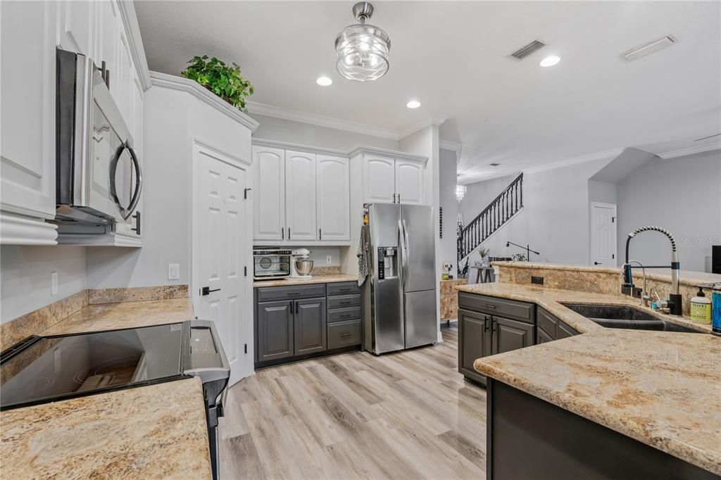 Recently Sold: $1,029,000 (3 beds, 3 baths, 2919 Square Feet)