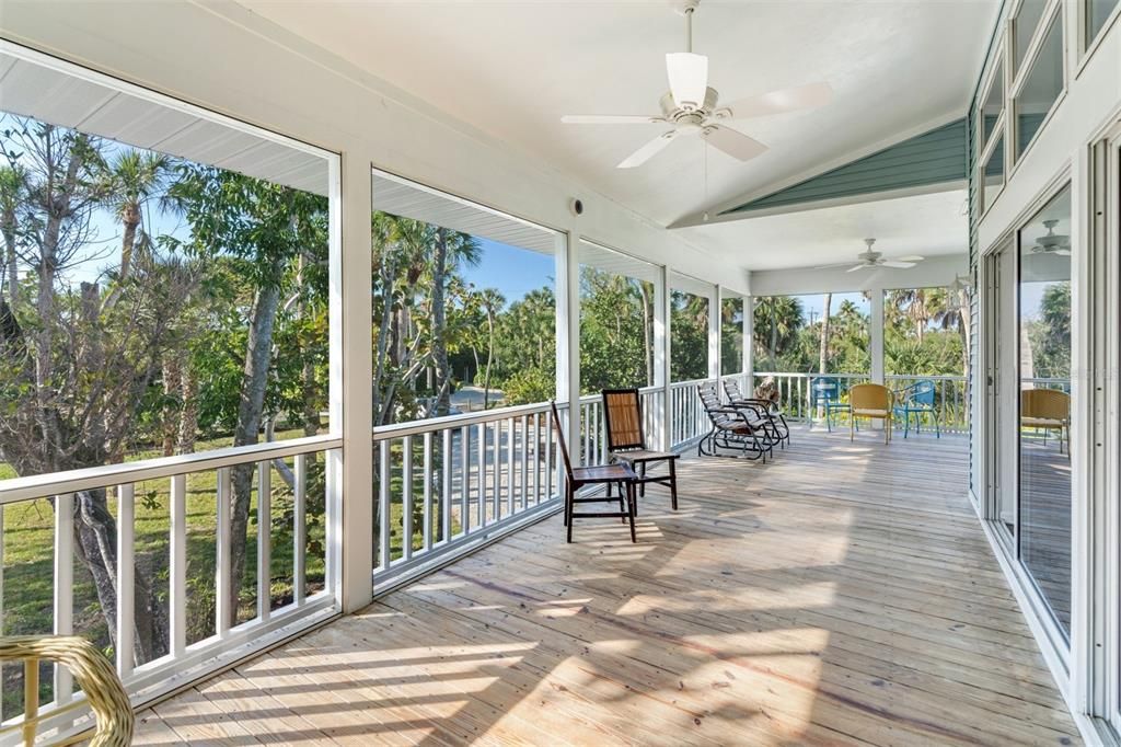 Recently Sold: $1,050,000 (3 beds, 2 baths, 1485 Square Feet)