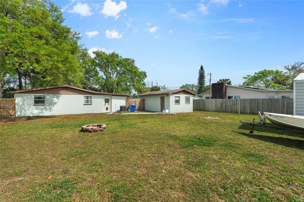 For Sale: $249,900 (3 beds, 1 baths, 1176 Square Feet)