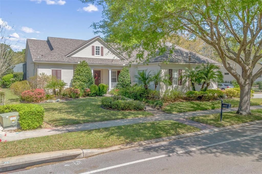 Recently Sold: $585,000 (4 beds, 3 baths, 2548 Square Feet)