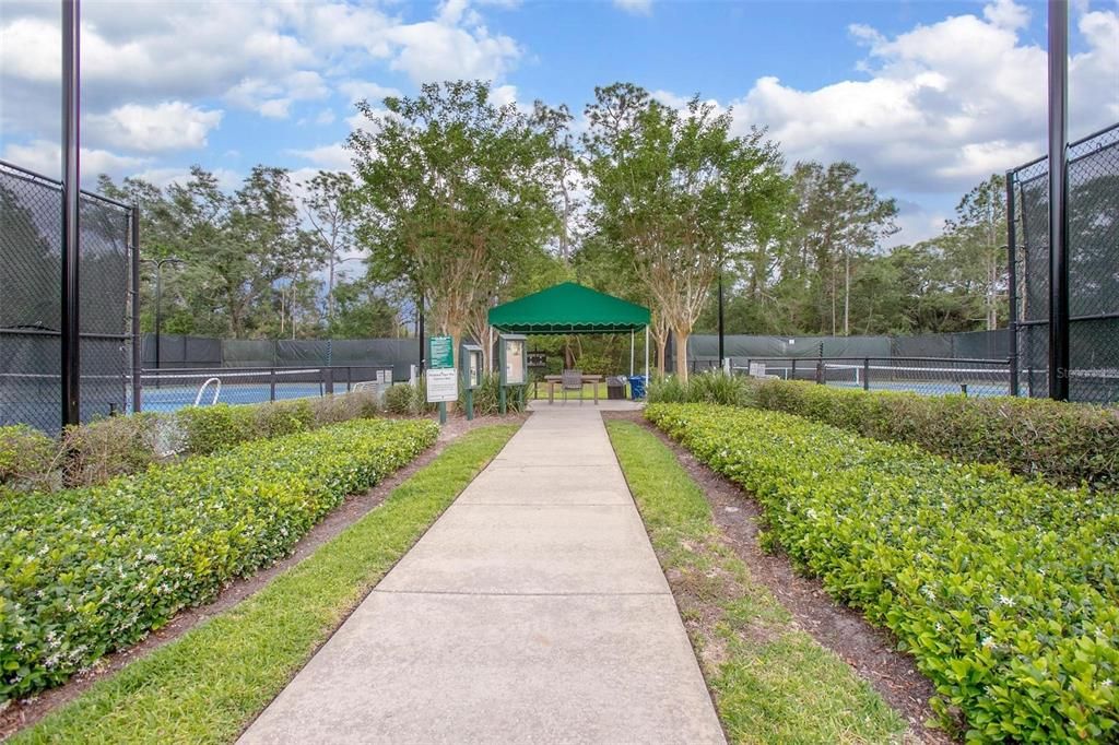 Recently Sold: $585,000 (4 beds, 3 baths, 2548 Square Feet)