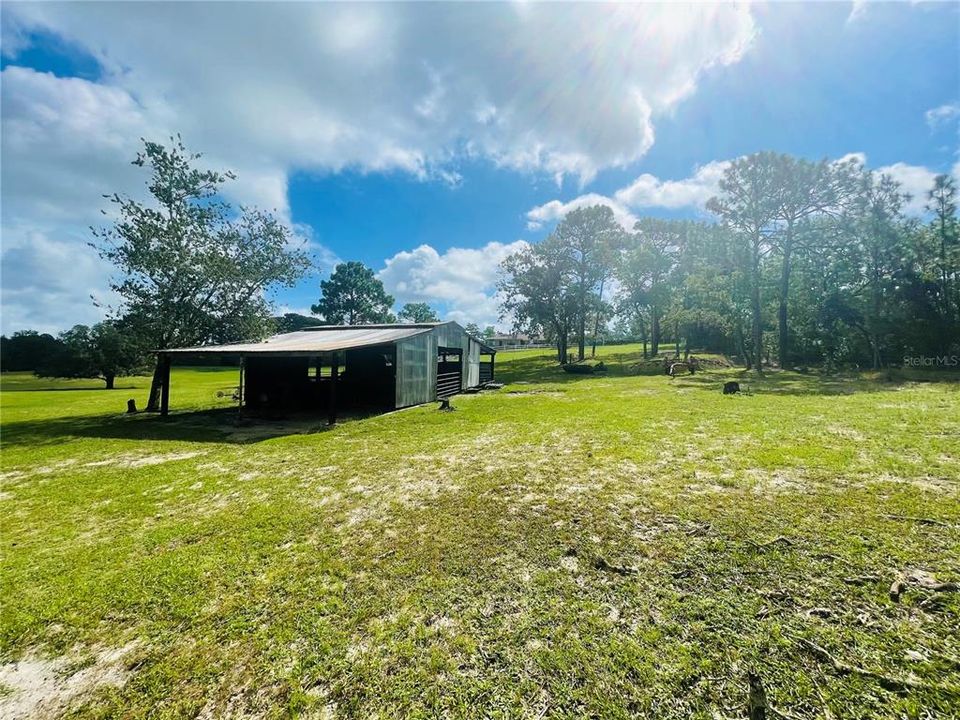 For Sale: $730,000 (3 beds, 2 baths, 1568 Square Feet)