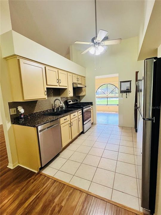 Active With Contract: $365,000 (3 beds, 2 baths, 1719 Square Feet)