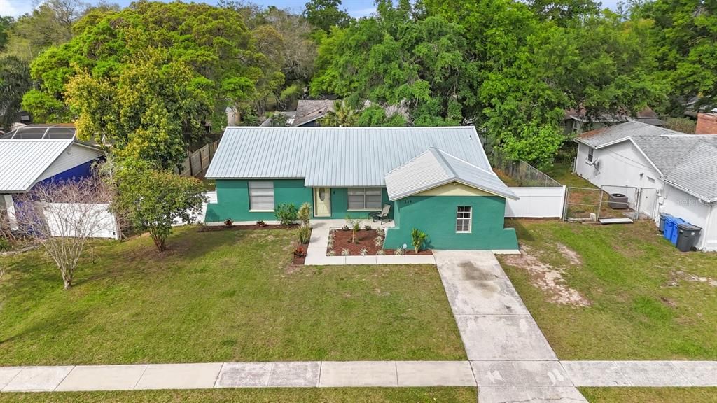 Recently Sold: $334,000 (4 beds, 2 baths, 1636 Square Feet)