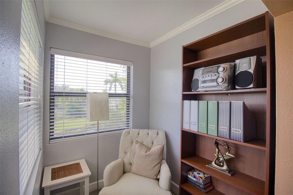 Reading nook in primary