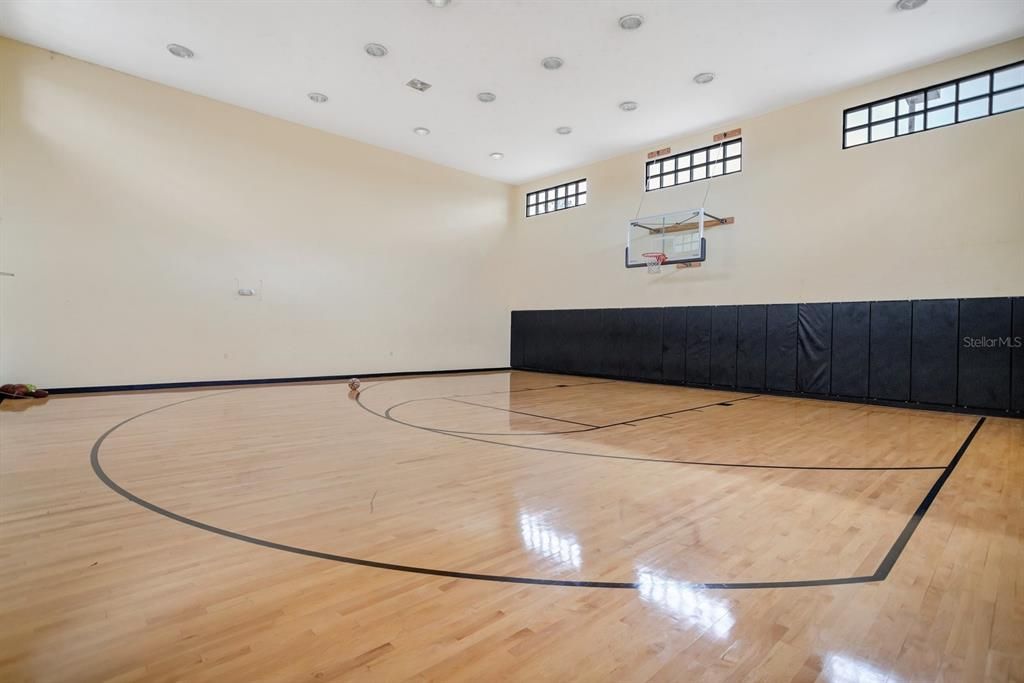 INDOOR BASKETBALL COURT