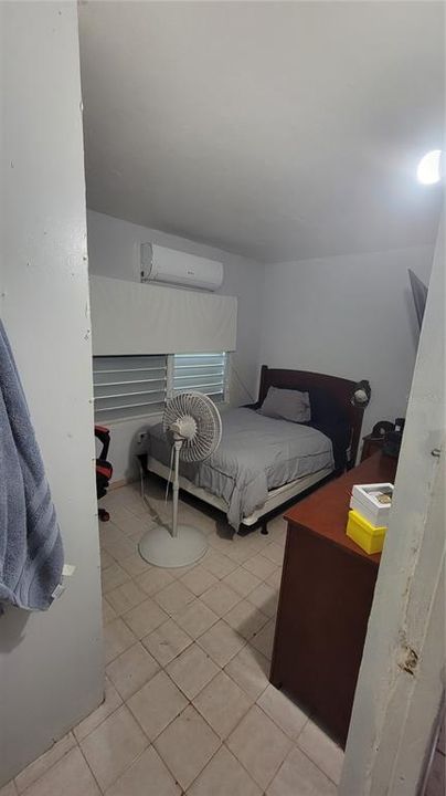 Vendido Recientemente: $116,000 (3 camas, 1 baños, 0 Pies cuadrados)