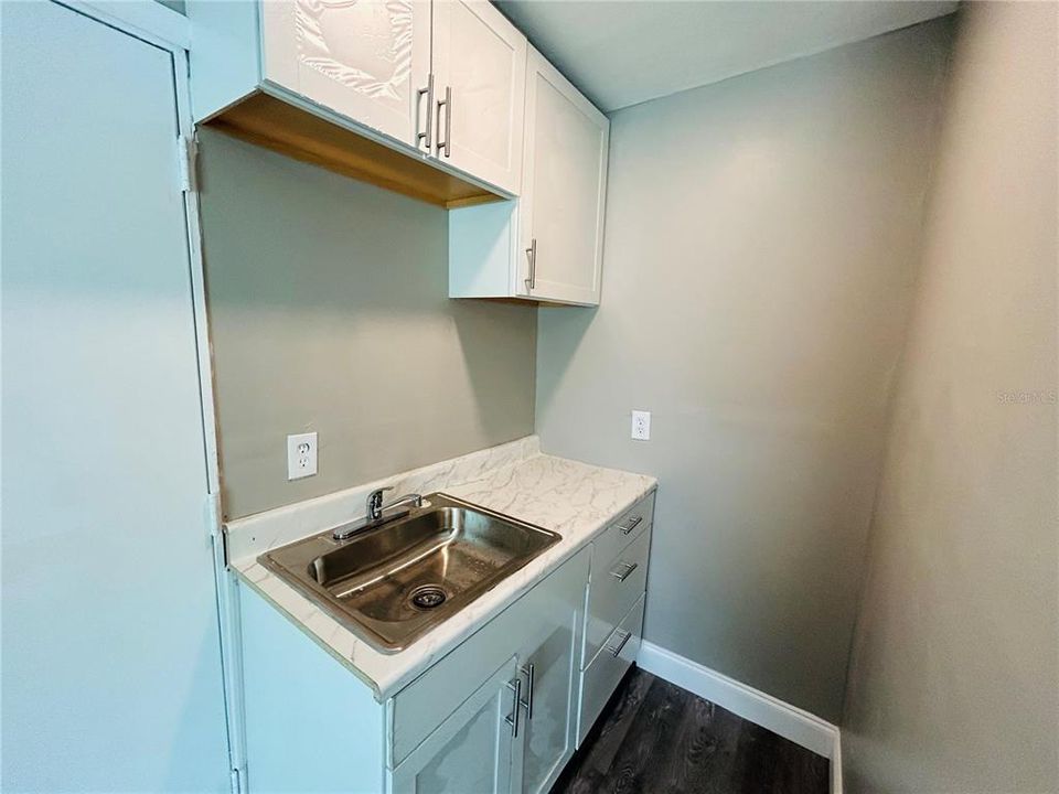 Recently Rented: $1,100 (2 beds, 1 baths, 506 Square Feet)