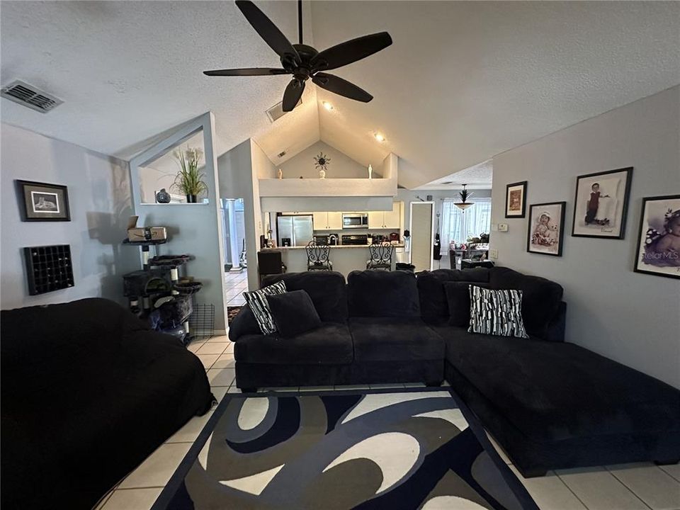 For Sale: $549,000 (4 beds, 2 baths, 2244 Square Feet)