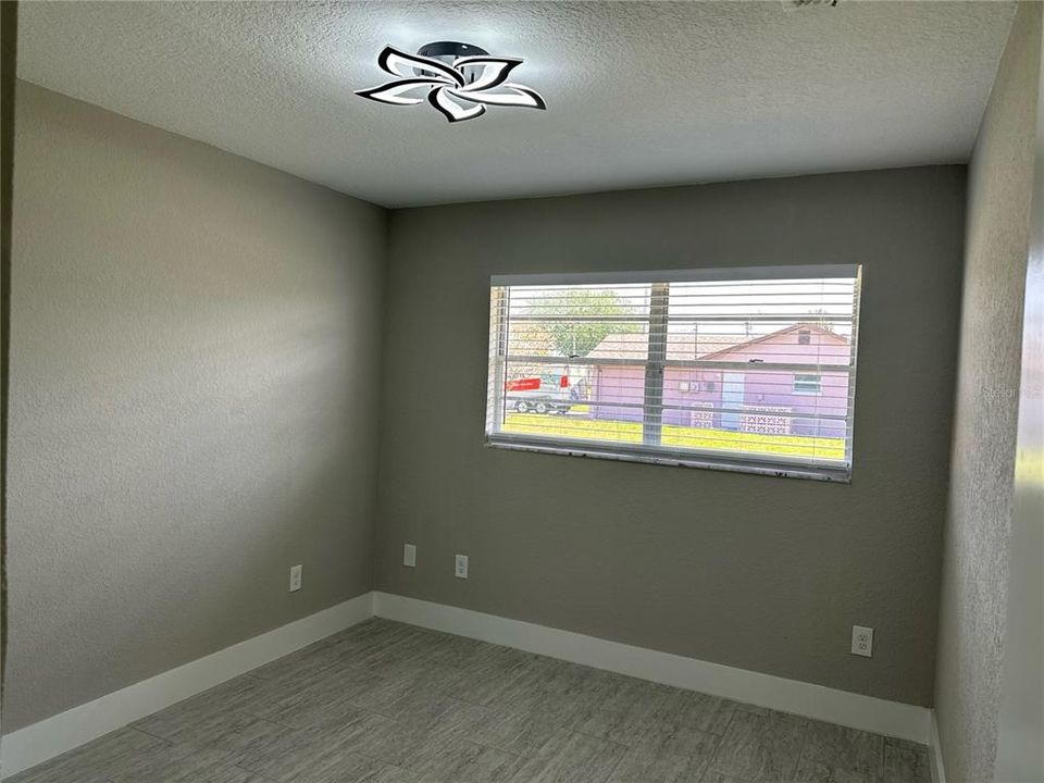 Active With Contract: $244,900 (2 beds, 2 baths, 1122 Square Feet)