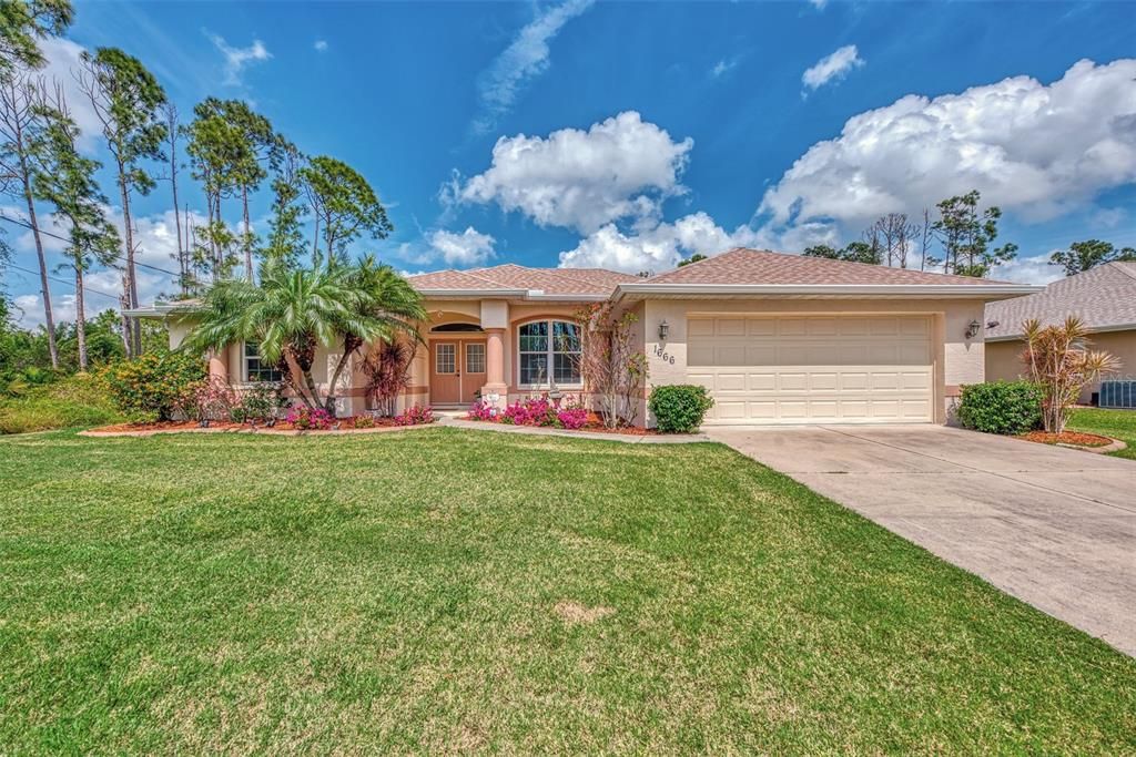 Recently Sold: $479,999 (4 beds, 2 baths, 2126 Square Feet)