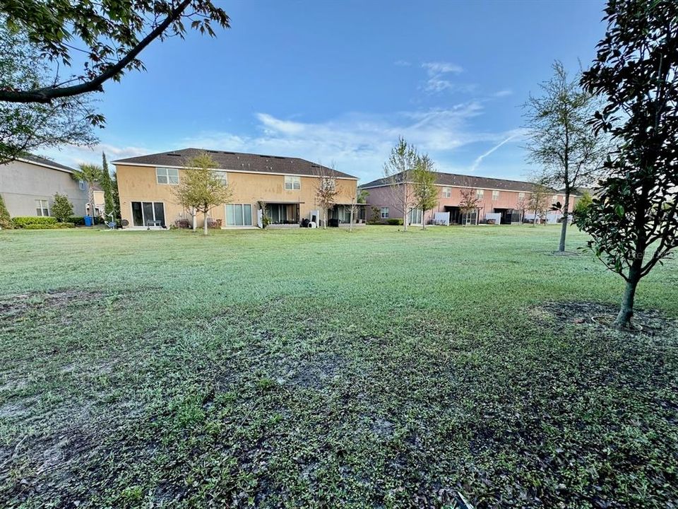 Active With Contract: $1,950 (3 beds, 2 baths, 1576 Square Feet)