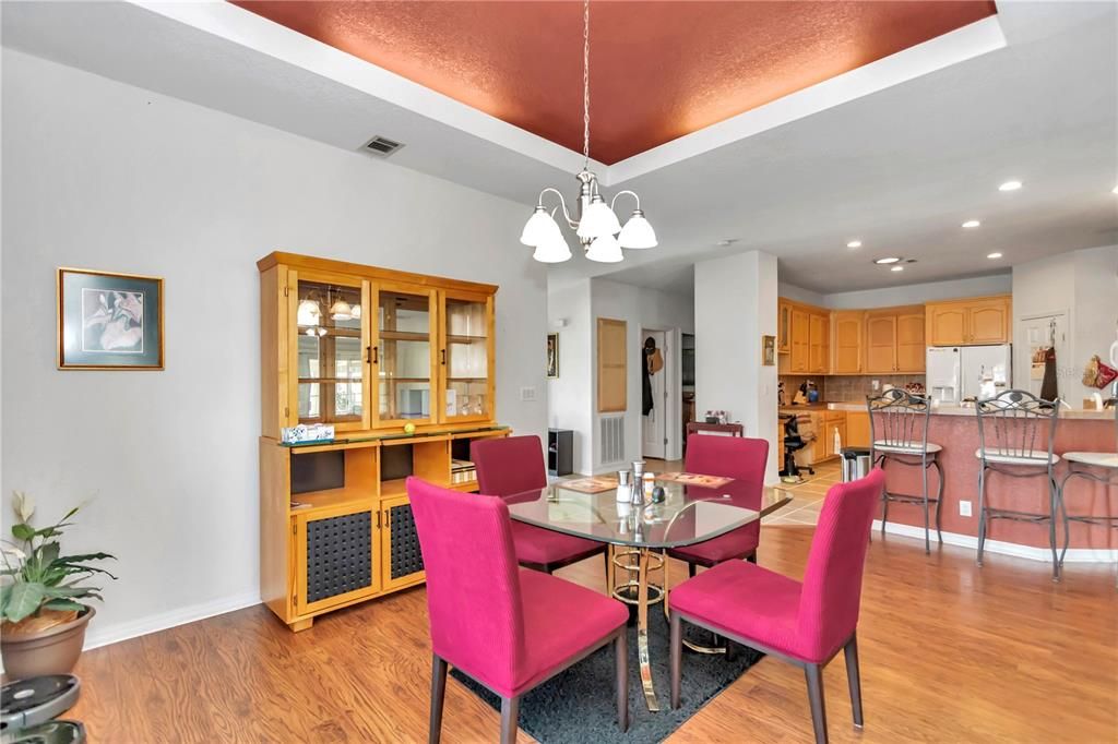 Active With Contract: $229,900 (3 beds, 2 baths, 1755 Square Feet)