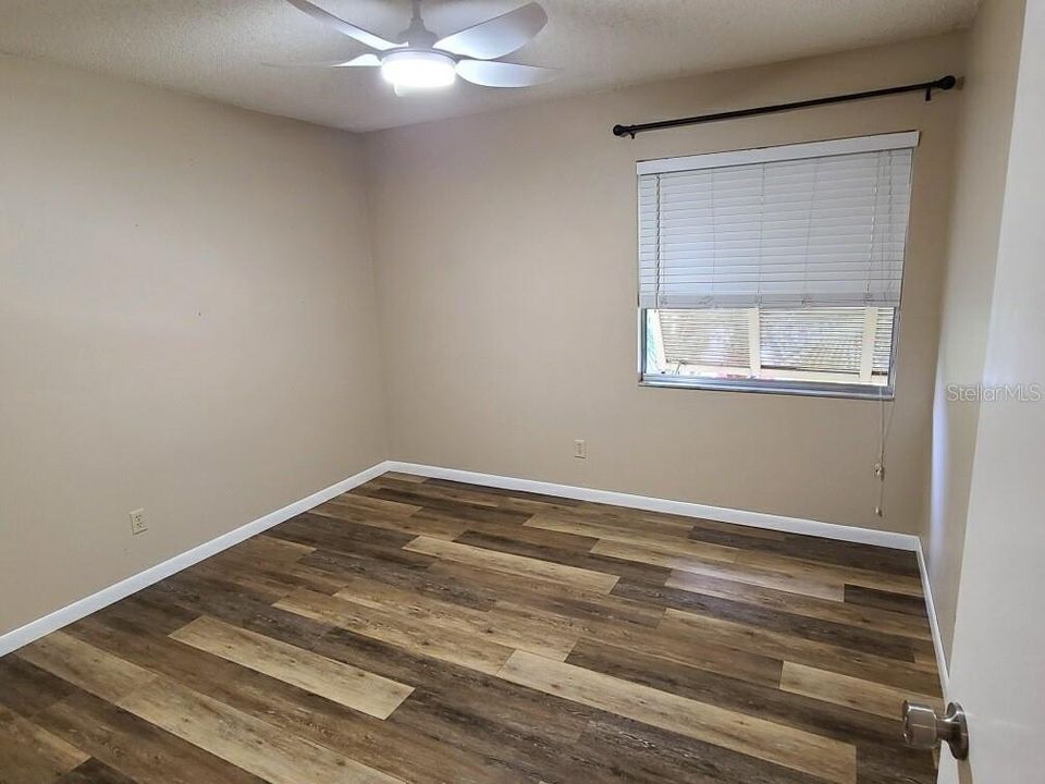 Recently Rented: $1,650 (2 beds, 2 baths, 897 Square Feet)