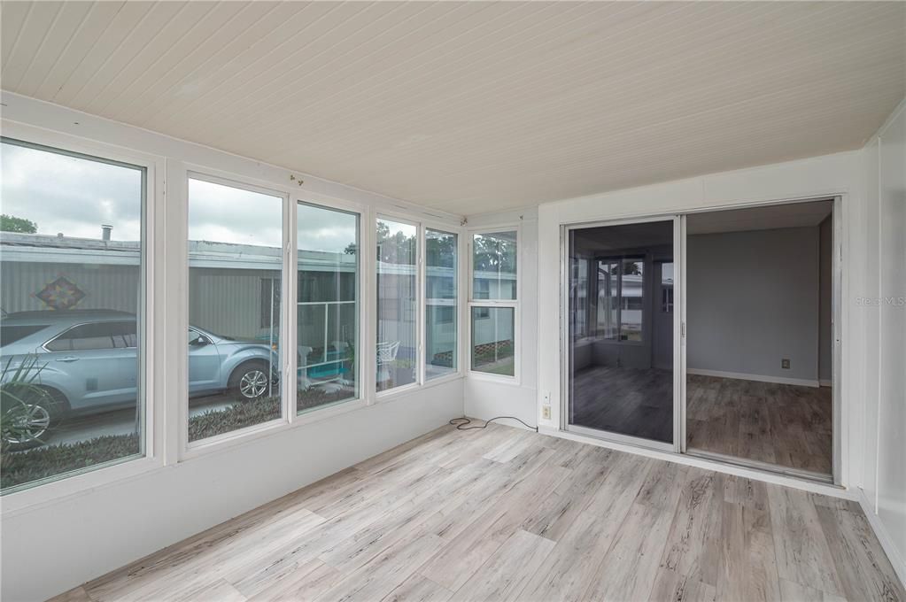 Florida Room/Sunroom