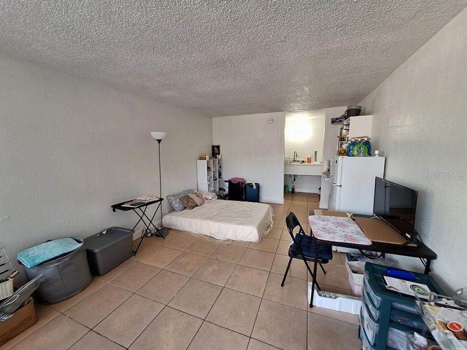 For Sale: $81,250 (1 beds, 1 baths, 276 Square Feet)