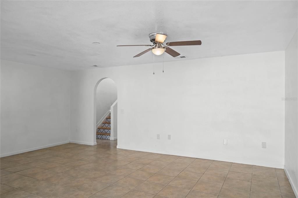 For Sale: $250,000 (3 beds, 2 baths, 1771 Square Feet)