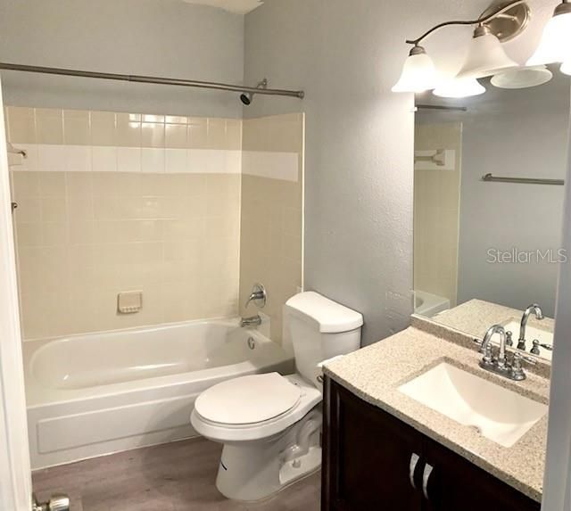 Active With Contract: $1,750 (2 beds, 2 baths, 937 Square Feet)