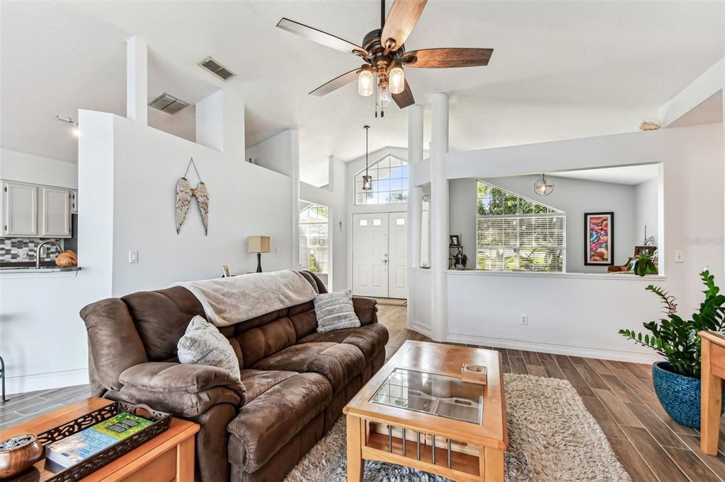 Active With Contract: $675,000 (3 beds, 2 baths, 1753 Square Feet)