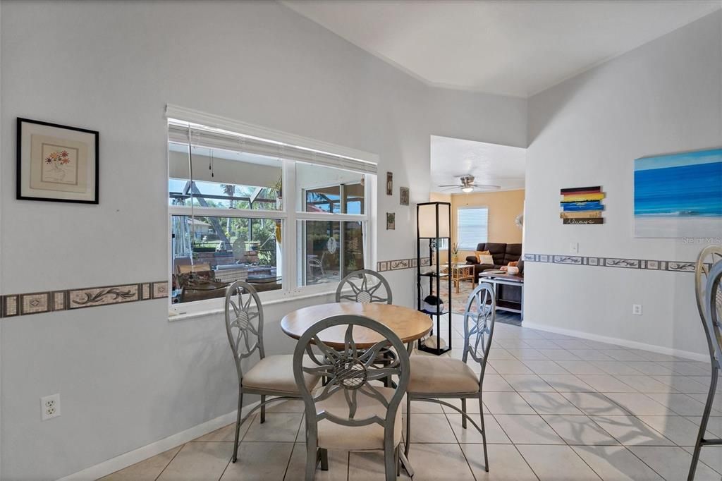 For Sale: $344,900 (3 beds, 2 baths, 1412 Square Feet)