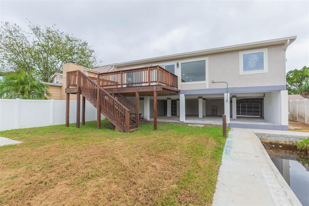 Active With Contract: $429,500 (3 beds, 2 baths, 1144 Square Feet)