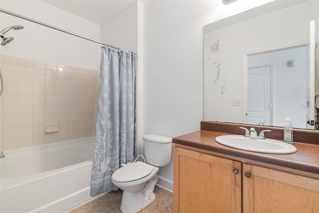 For Sale: $315,000 (2 beds, 2 baths, 1157 Square Feet)