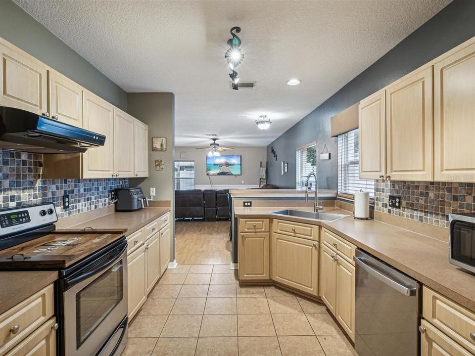 For Sale: $429,900 (4 beds, 2 baths, 2083 Square Feet)