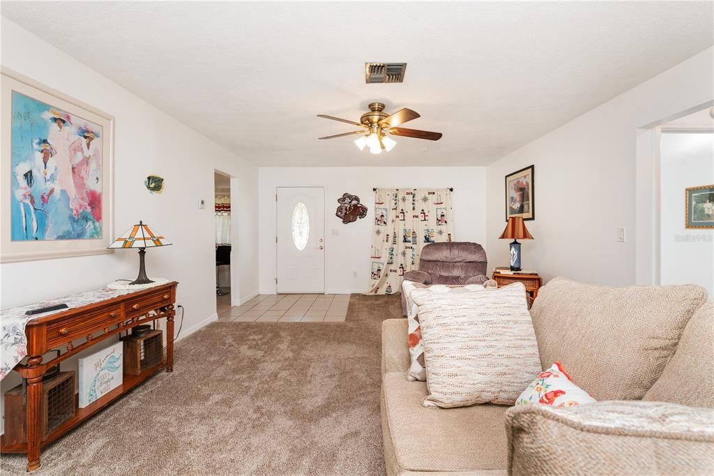 Recently Sold: $210,000 (2 beds, 2 baths, 1072 Square Feet)