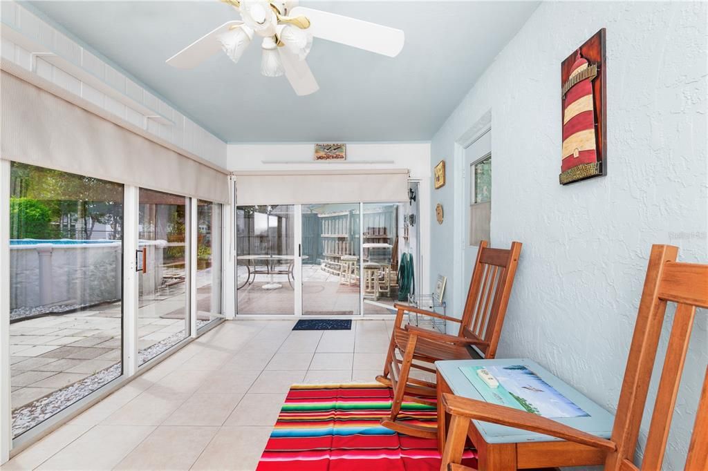 Recently Sold: $210,000 (2 beds, 2 baths, 1072 Square Feet)