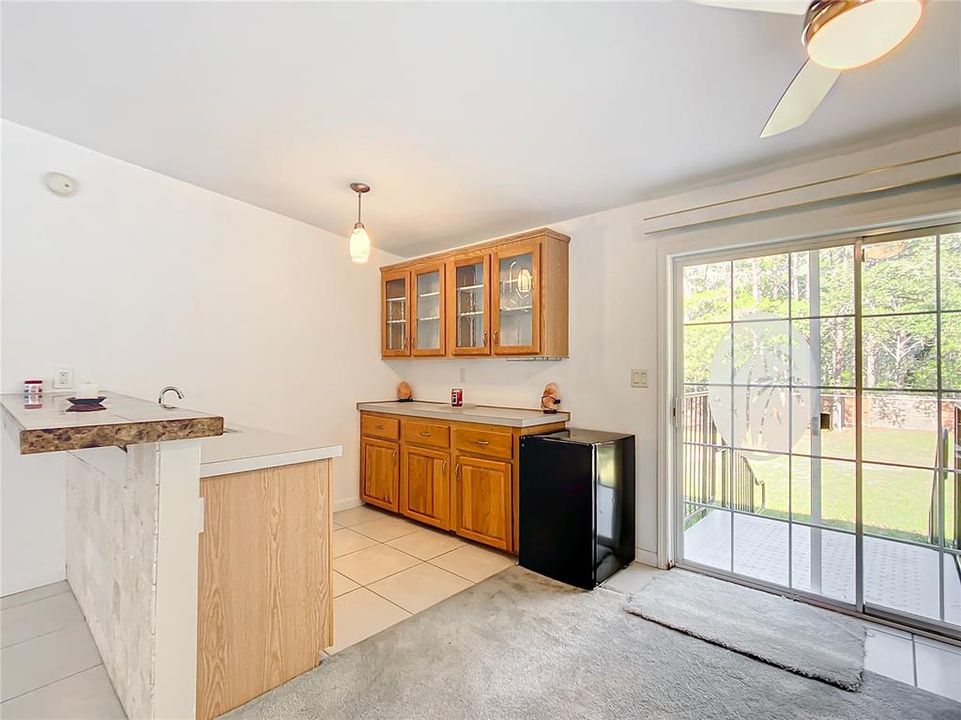 For Sale: $285,000 (3 beds, 2 baths, 2096 Square Feet)