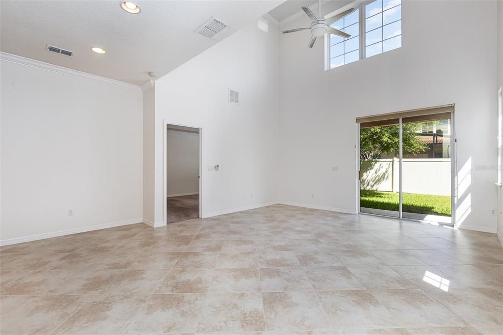 Active With Contract: $440,000 (3 beds, 2 baths, 2298 Square Feet)