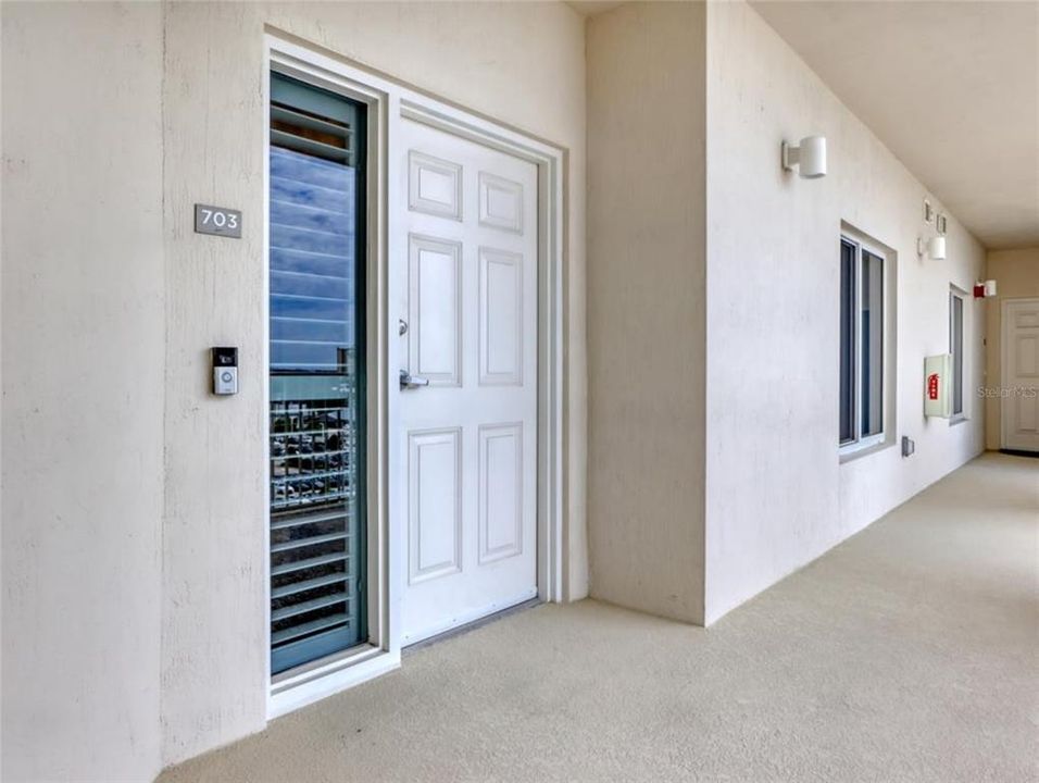 Active With Contract: $3,500 (3 beds, 3 baths, 2082 Square Feet)
