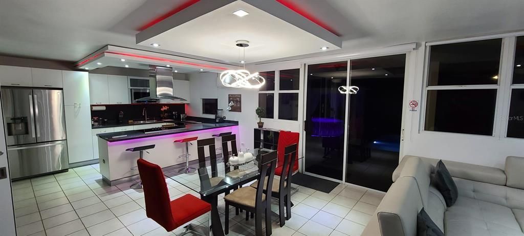 For Sale: $465,000 (4 beds, 2 baths, 1600 Square Feet)