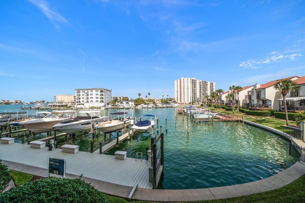 Waterfront setting with fabulous open views.