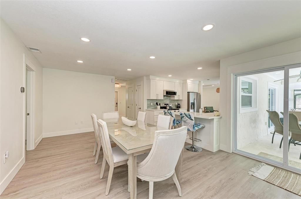 Active With Contract: $750,000 (4 beds, 3 baths, 2042 Square Feet)