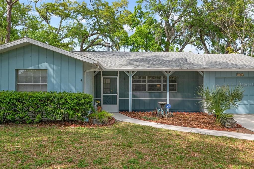 Recently Sold: $442,000 (3 beds, 2 baths, 1931 Square Feet)