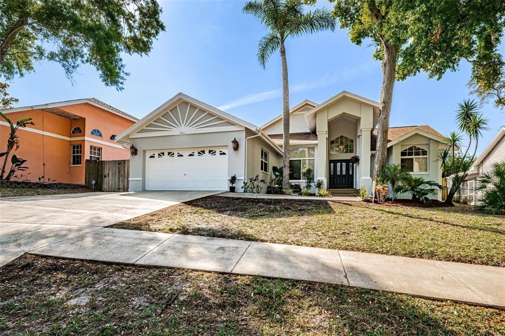 Recently Sold: $629,000 (3 beds, 2 baths, 1774 Square Feet)