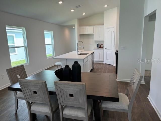 Active With Contract: $285,990 (4 beds, 2 baths, 1526 Square Feet)