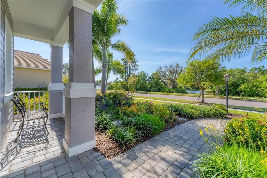 Recently Sold: $1,199,000 (3 beds, 3 baths, 2698 Square Feet)