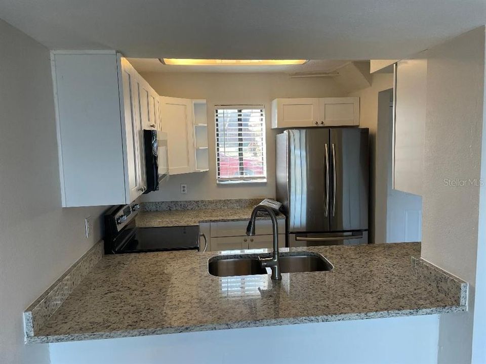 Recently Rented: $1,550 (2 beds, 1 baths, 1158 Square Feet)