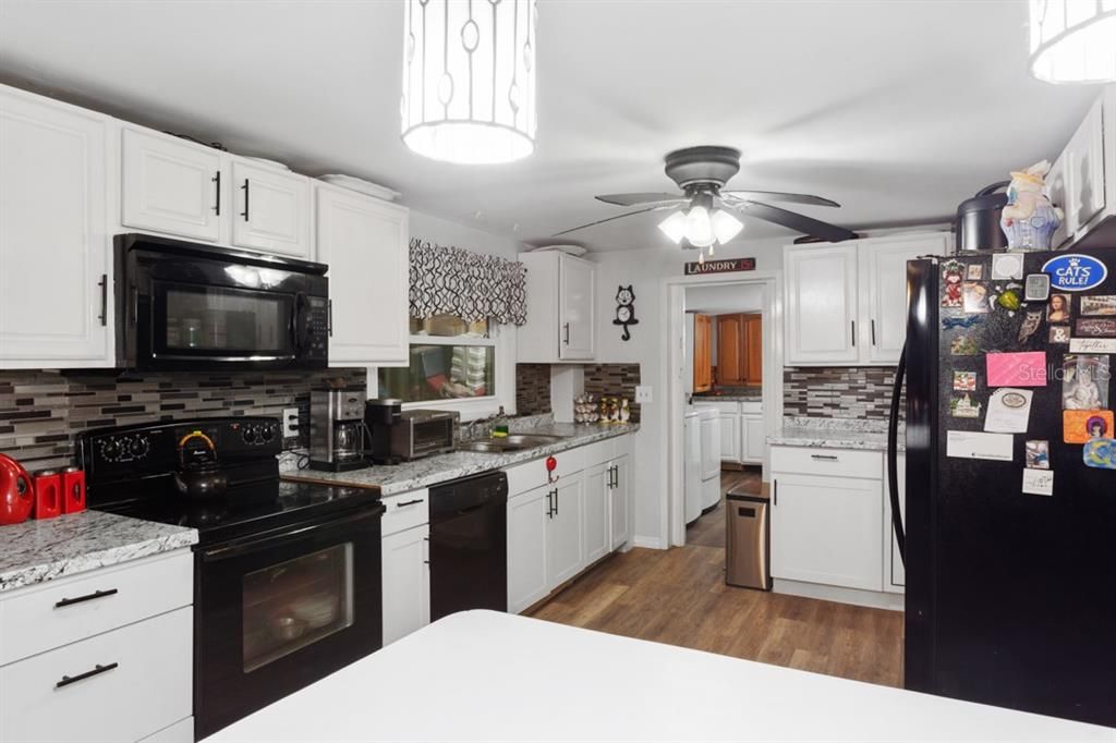 For Sale: $325,000 (4 beds, 2 baths, 2100 Square Feet)