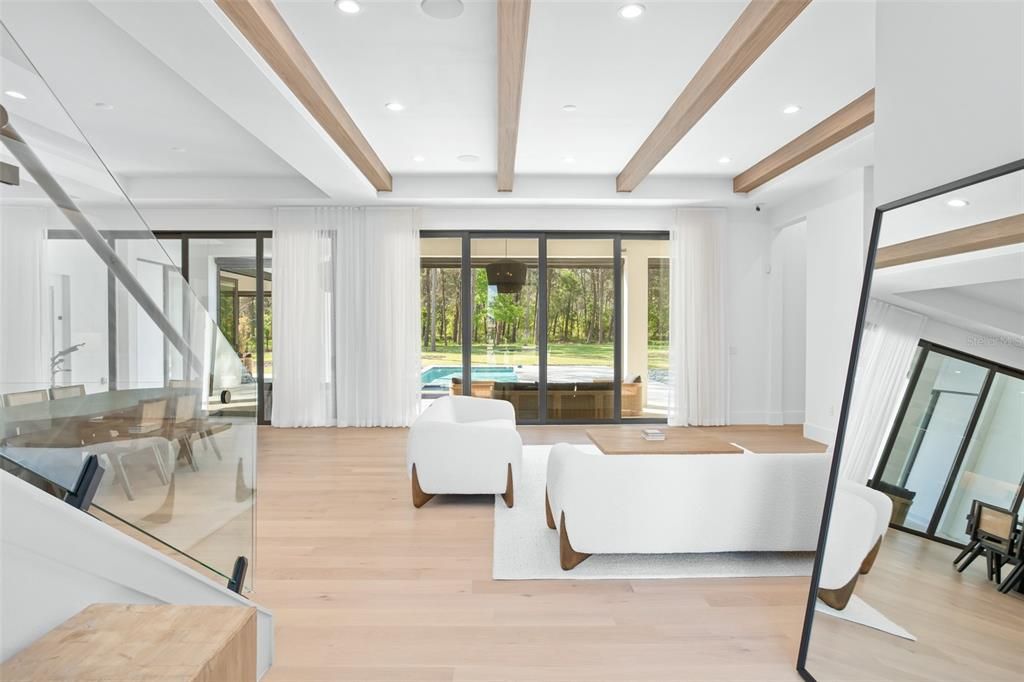 Recently Sold: $2,900,000 (5 beds, 5 baths, 5114 Square Feet)