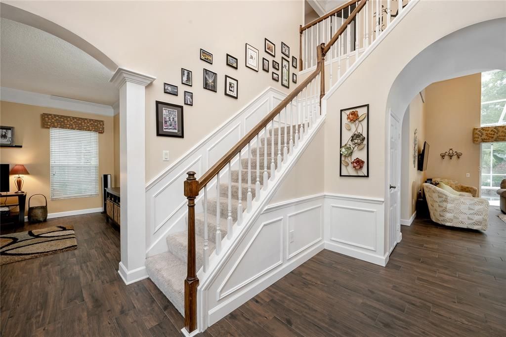 Foyer to Stairs