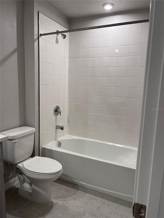 Недавно арендовано: $2,400 (3 спален, 2 ванн, 1680 Квадратных фут)
