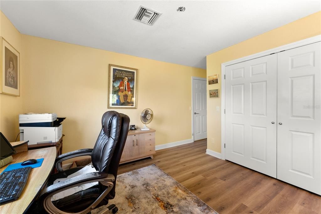 Active With Contract: $499,000 (3 beds, 2 baths, 1768 Square Feet)